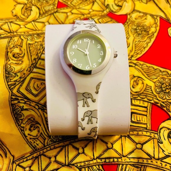 Elephant 🐘 Watch - Picture 2 of 2